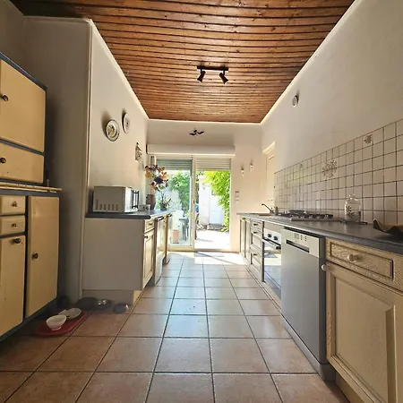 Maison Conviviale Proche Et Commerces - Fr-1-476-243 * Ла-Фот-сюр-Мер
