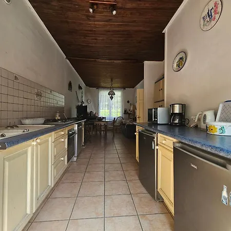 Charmante Maison 5 Personnes Proche Plage Et Commerces - Fr-1-476-243 Semesterbostad
